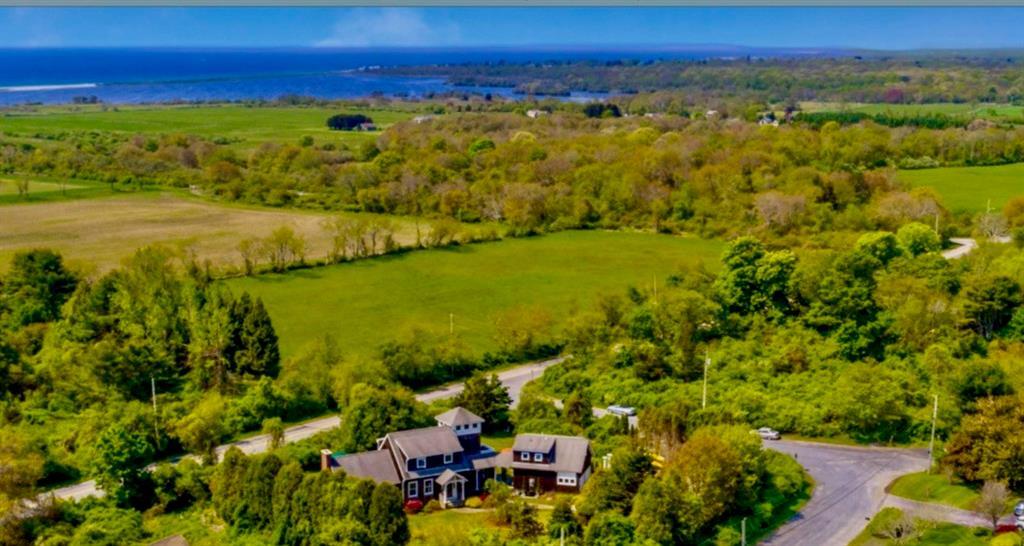 15 Seabreeze Terrace in South Kingstown, RI - Building Photo