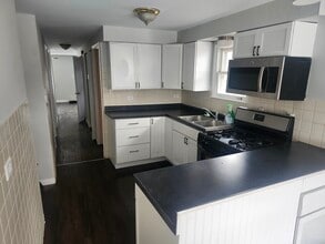 11832 S Loomis St in Chicago, IL - Building Photo - Building Photo