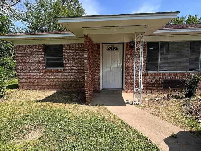 905 E 7th St, Unit 903 in Russellville, AR - Building Photo - Building Photo