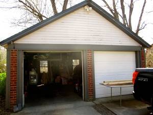 2221 WI-83 in Hartland, WI - Building Photo - Building Photo