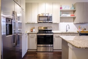 Berkshire Chapel Hill in Chapel Hill, NC - Building Photo