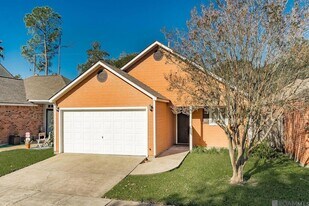 1026 W Tom Stokes Ct in Baton Rouge, LA - Building Photo