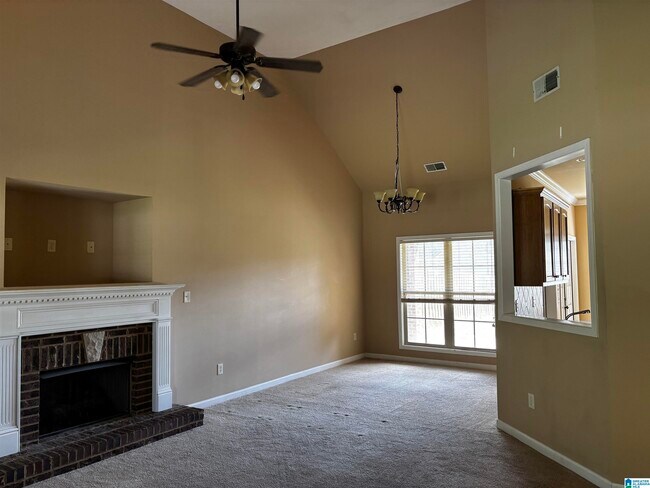 945 Legacy Cove N in Springville, AL - Building Photo - Building Photo