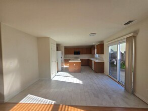 126 Lucy Ln in Richmond, CA - Building Photo - Building Photo