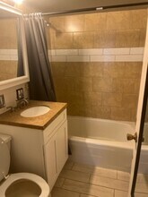 780 Main St, Unit 3 in Antioch, IL - Foto de edificio - Building Photo