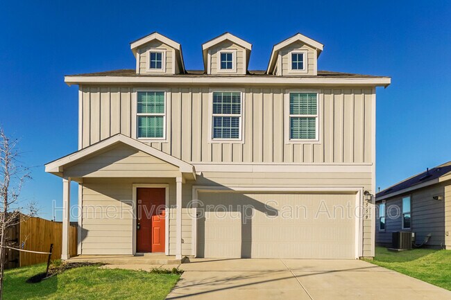 559 Filibusters Trail in San Antonio, TX - Building Photo - Building Photo
