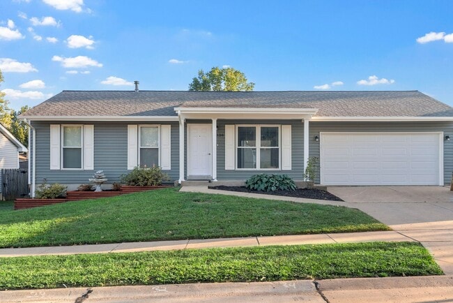 property at 1338 Manuka Dr