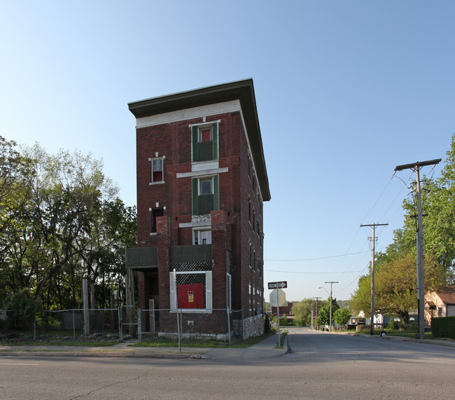 1401 E 11th St in Kansas City, MO - Foto de edificio - Building Photo