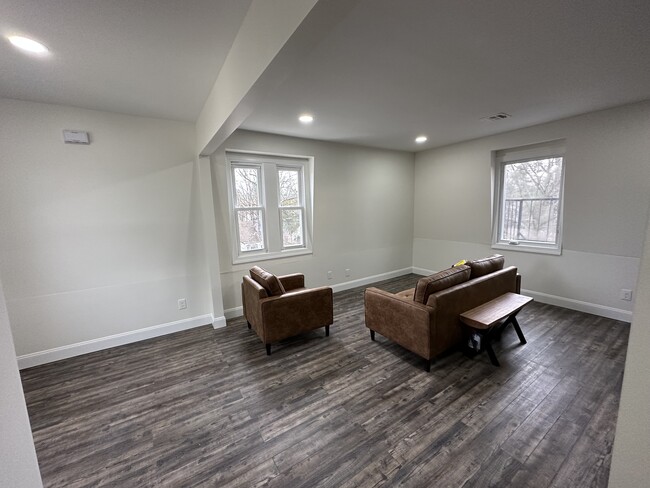 768 Kensington Ave, Unit 3 in Plainfield, NJ - Foto de edificio - Building Photo