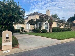 3005 Lake Pointe Cir in Pensacola, FL - Foto de edificio - Building Photo