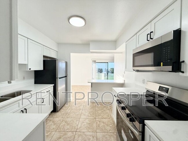 4351 S Semoran Blvd in Orlando, FL - Building Photo - Building Photo