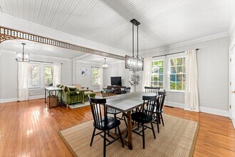 659 S Peachtree St in Norcross, GA - Building Photo - Building Photo