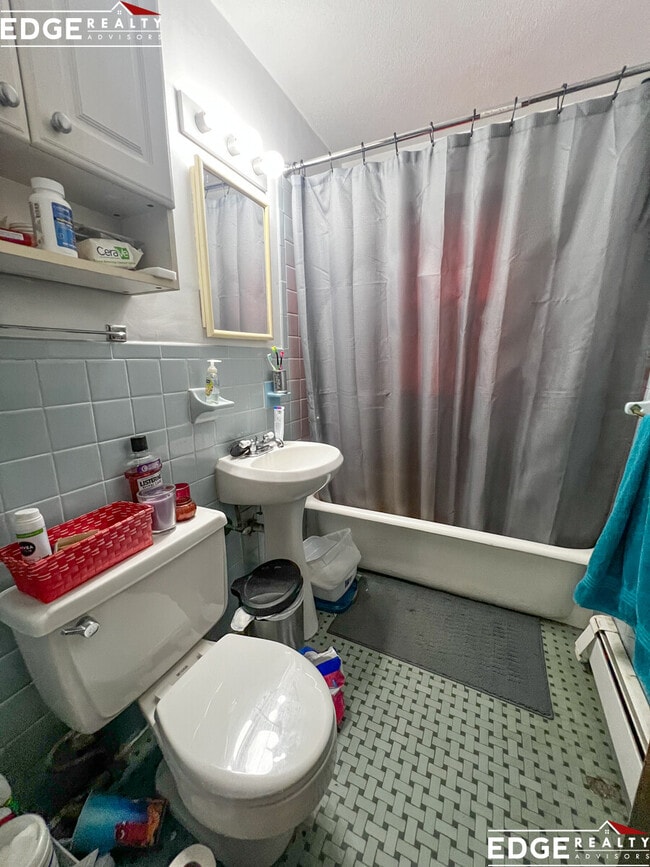 15 Oliva Rd, Unit 1 in Boston, MA - Building Photo - Building Photo