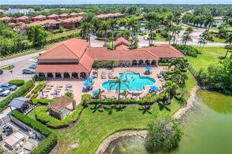2525 Aspen Creek Ln in Naples, FL - Building Photo - Building Photo