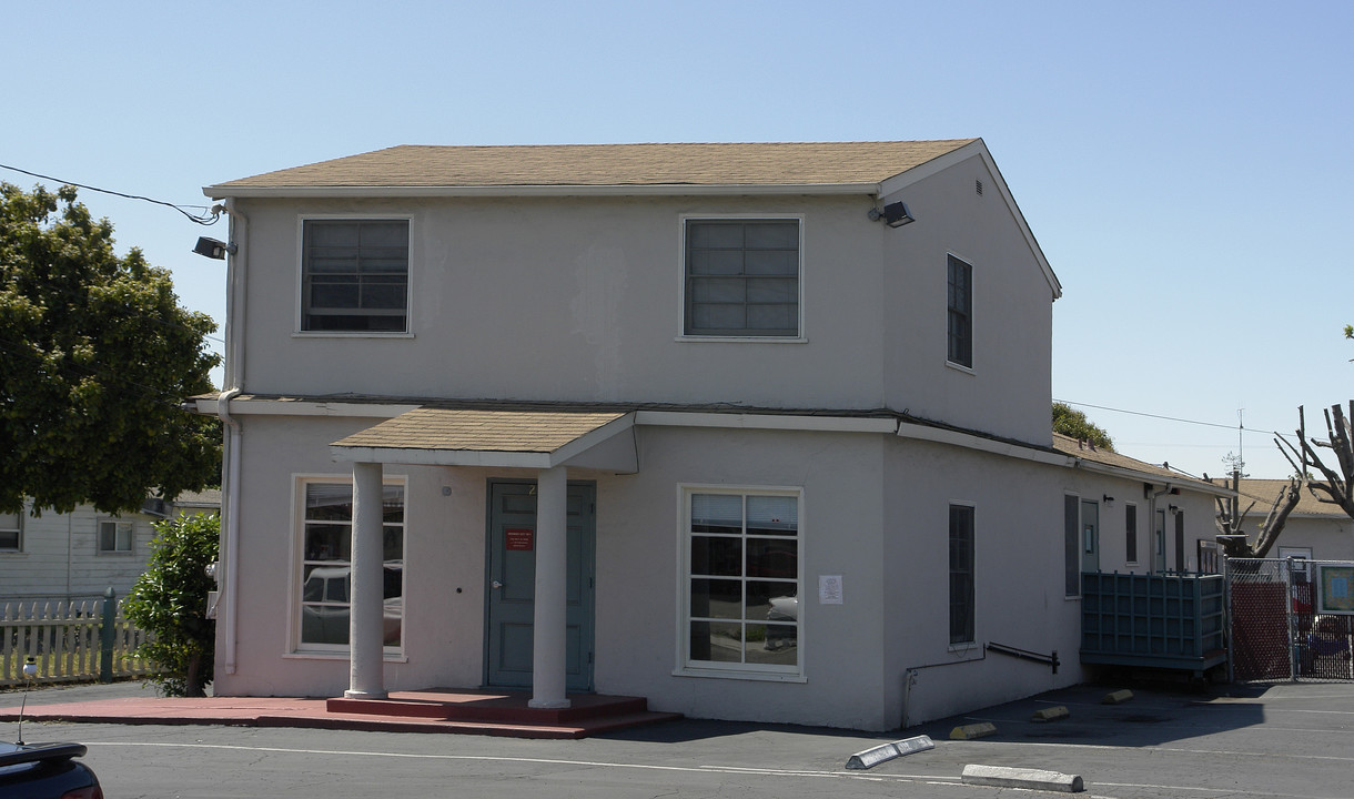 21745-21749 Vallejo St in Hayward, CA - Building Photo