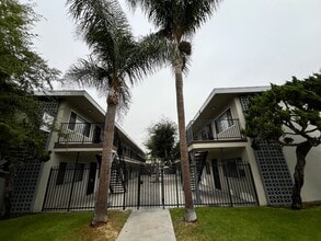 1604 Henderson Ave in Long Beach, CA - Building Photo - Building Photo