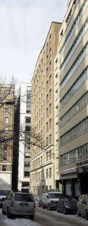 Loft St-James in Montréal, QC - Building Photo