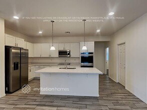 18262 W Williams Rd in Surprise, AZ - Building Photo - Building Photo