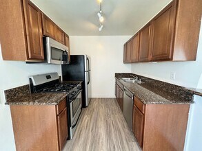3631 Midvale Ave in Los Angeles, CA - Building Photo - Building Photo