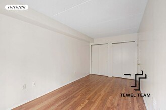 315 E 119th St in New York, NY - Building Photo - Building Photo