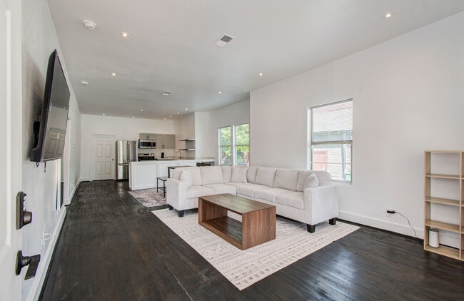 property at 3309 Webster St