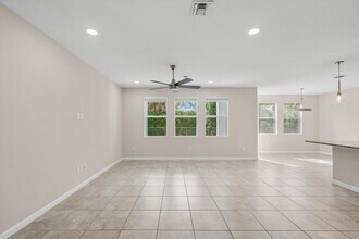 16280 Oakview Dr in Westlake, FL - Building Photo - Building Photo
