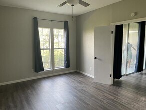 5310 Keller Springs Rd, Unit 133 in Dallas, TX - Building Photo - Building Photo