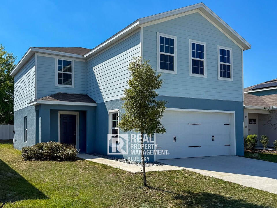 3641 Zephyr Preserve Pl in Zephyrhills, FL - Building Photo