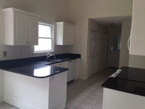 633 N Hampton Rd in Wilmington, NC - Building Photo - Building Photo