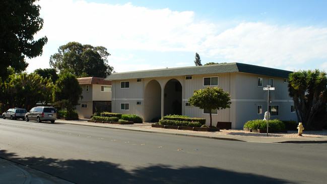 702-714 Military East St in Benicia, CA - Building Photo - Building Photo