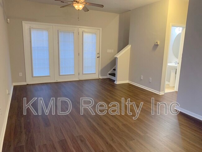 2726 Avalon Loop Rd in Charlotte, NC - Building Photo - Building Photo