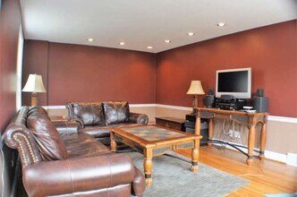 517 Maple Hill Rd in Havertown, PA - Building Photo - Building Photo
