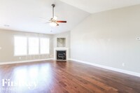 475 Tortoise Ln, Unit 450 in Winston-Salem, NC - Building Photo - Building Photo