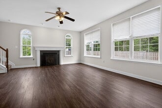 6735 Pale Morning Ct in Hughesville, MD - Building Photo - Building Photo