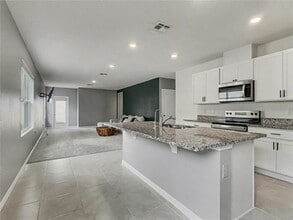 4867 Cranberry Wy in Lakeland, FL - Building Photo - Building Photo