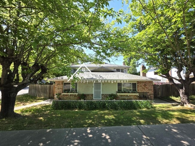 property at 5555 Keoncrest Cir
