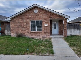 2800 Steves Way in Amarillo, TX - Building Photo
