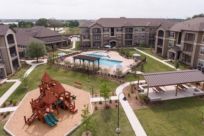 Cypress Creek at Wayside Drive Apartment Homes