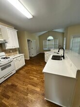 420 White Rose Trce in Alpharetta, GA - Building Photo - Building Photo