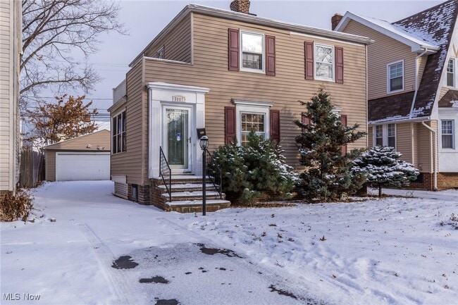 property at 3807 Northampton Rd