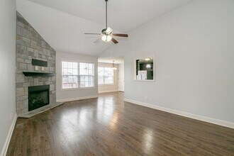 2329 Spike Ct in Clarksville, TN - Building Photo - Building Photo