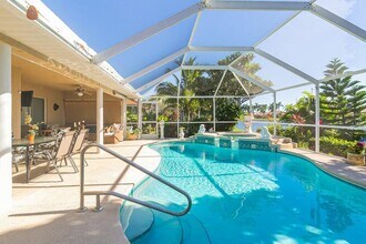 1268 SW Briarwood Dr in Port St. Lucie, FL - Building Photo - Building Photo