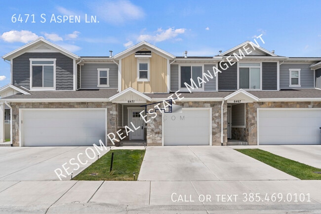property at 6471 S Aspen Ln