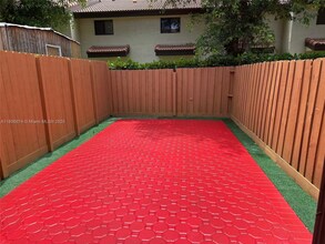 680 NW 82nd Pl in Miami, FL - Building Photo - Building Photo