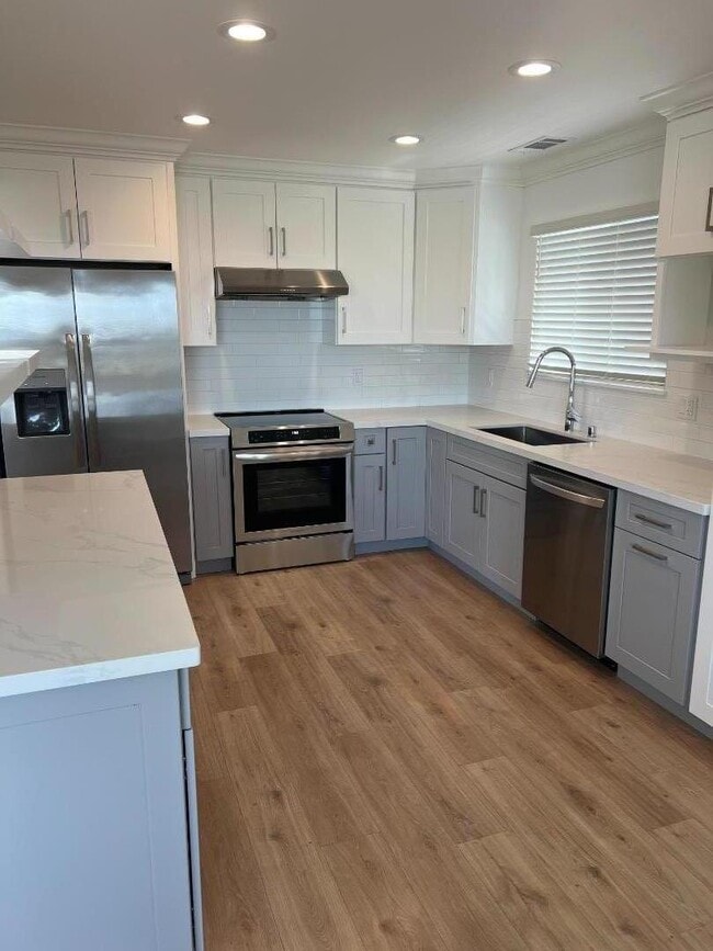 875 Tierra Alta St in Moss Beach, CA - Building Photo - Building Photo