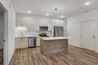 6122 S University Ave in Chicago, IL - Building Photo - Building Photo