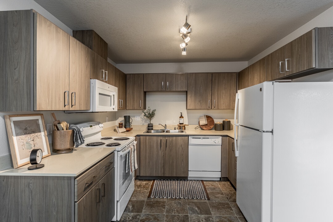Avenue 66 in Vancouver, WA - Building Photo