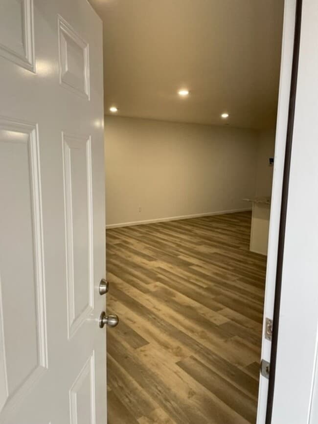 property at 433 E James Dr