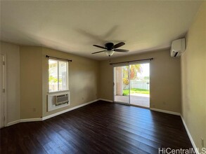 94-612-612 Lumiaina St in Waipahu, HI - Foto de edificio - Building Photo