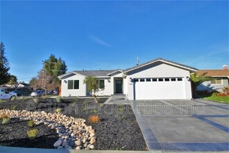 790 San Pablo Dr in Mountain View, CA - Building Photo - Building Photo